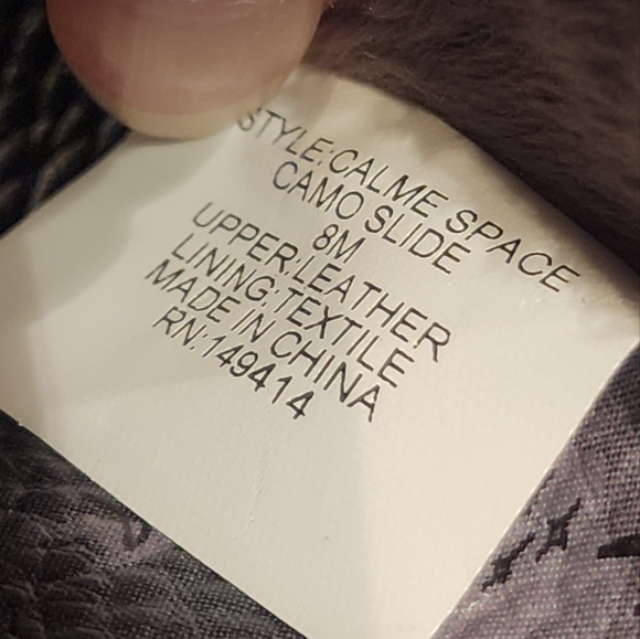 CALME by Johnny Was Space Camo Leather Faux Fur Slides Size 8 - Picture 6 of 8